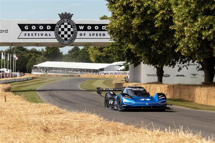 vw volkswagen id.r Elekro Rennwagen goodwood