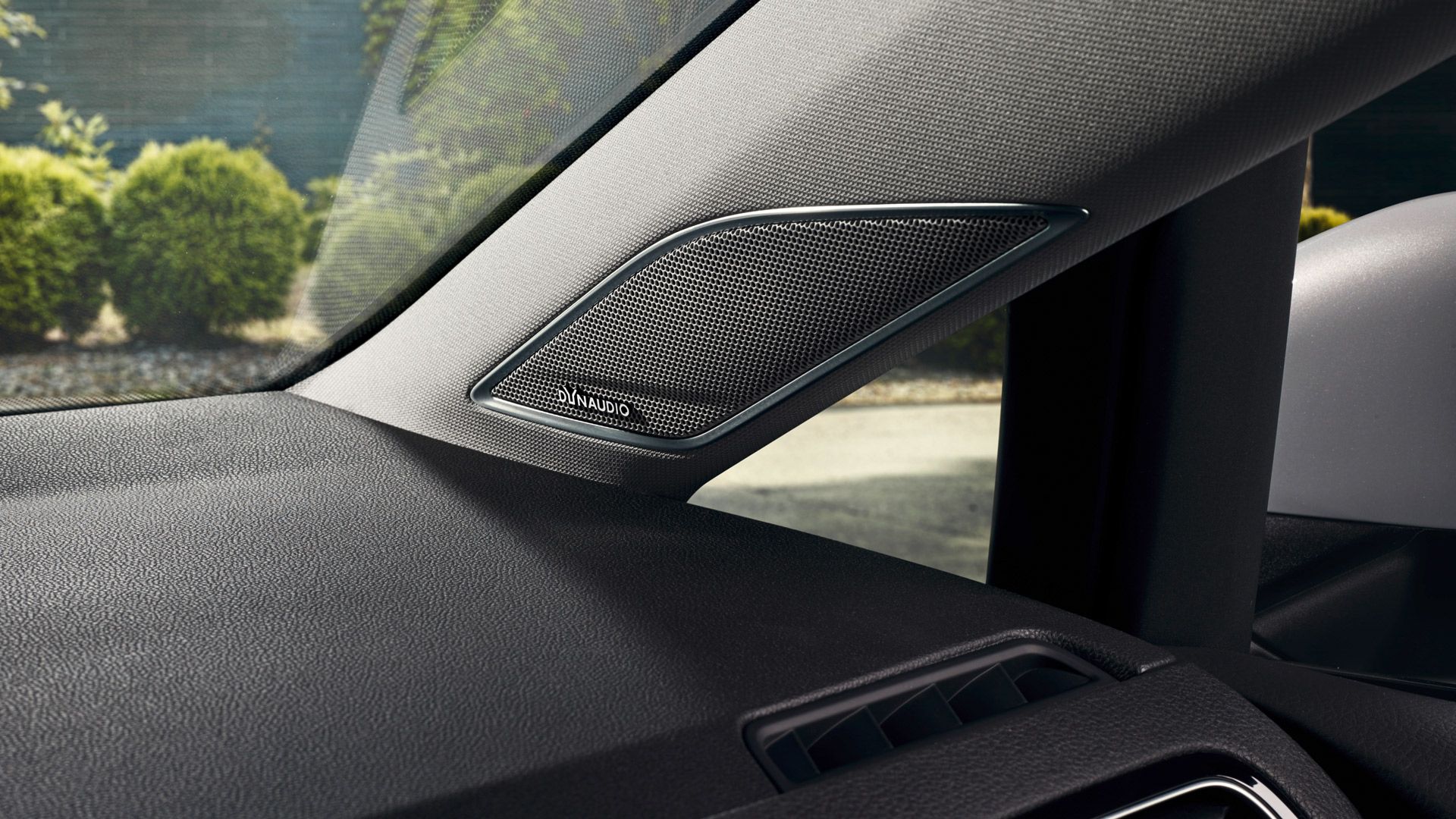 vw volkswagen dynaudio