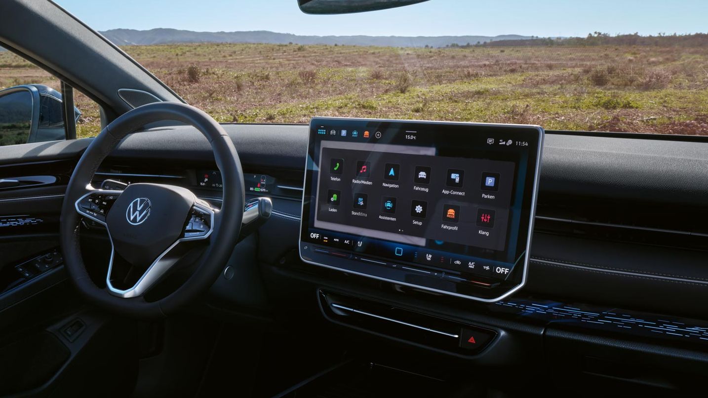Lenkrad, Digital Cockpit, Ambientebeleuchtung, Sitze und Infotainment des VW ID.7 Tourer