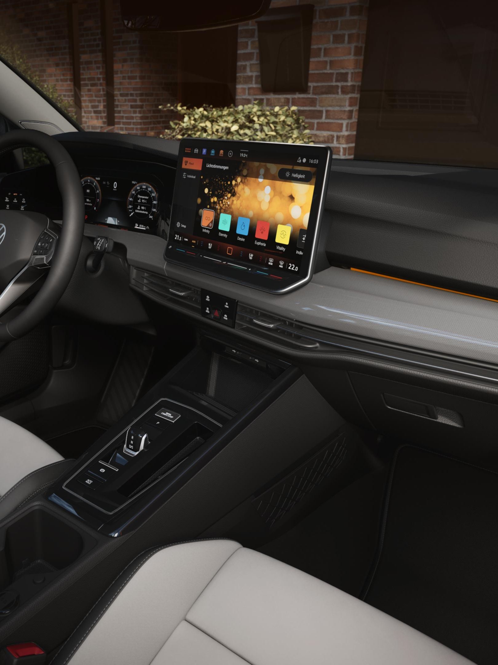 Волан, Digital Cockpit, амбиентно осветление, седалки и инфотейнмънт система в новия VW Golf Variant