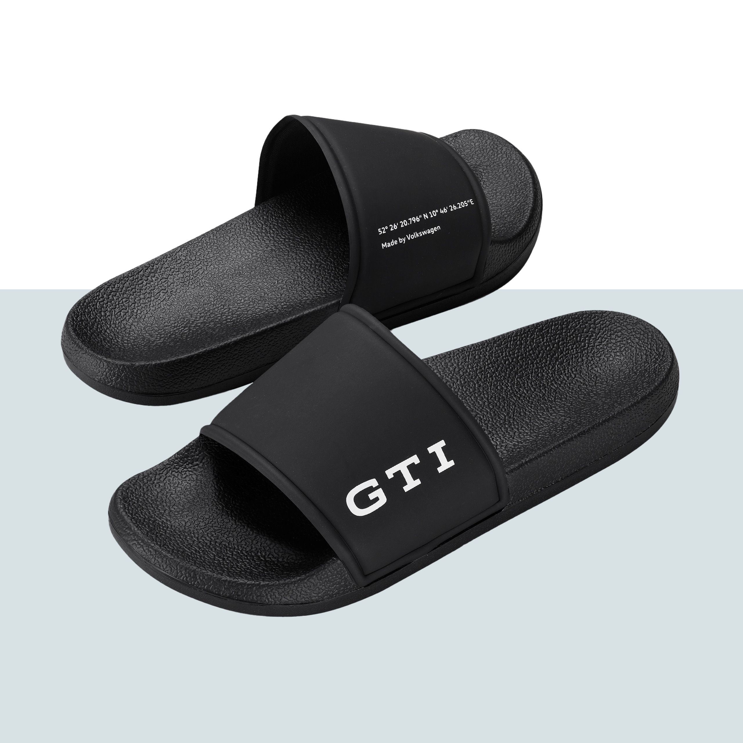 Черни сандали от колекцията GTI
