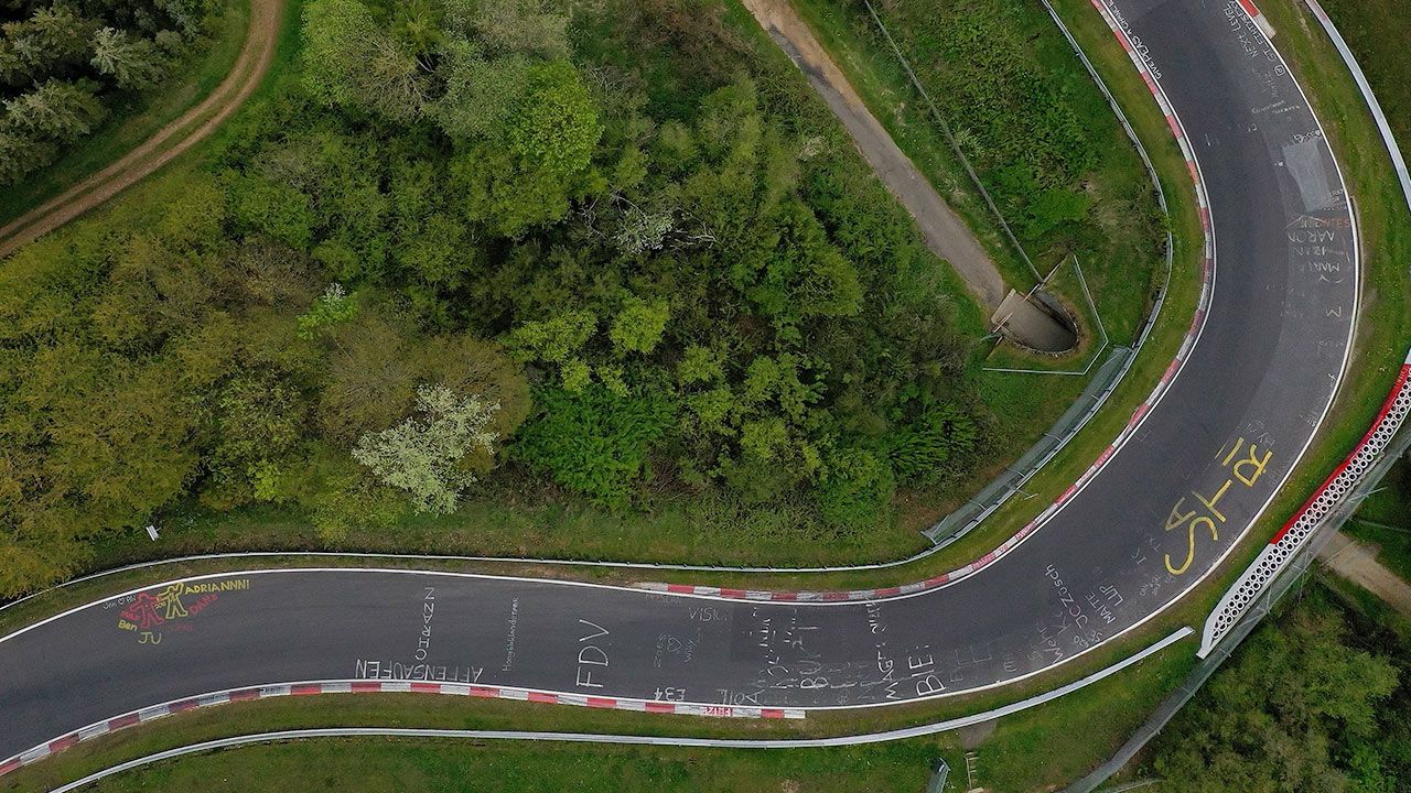 Електрическият рекорд на Volkswagen ID.R на Северната отсечка на пистата Нюрбургринг през 2019 година