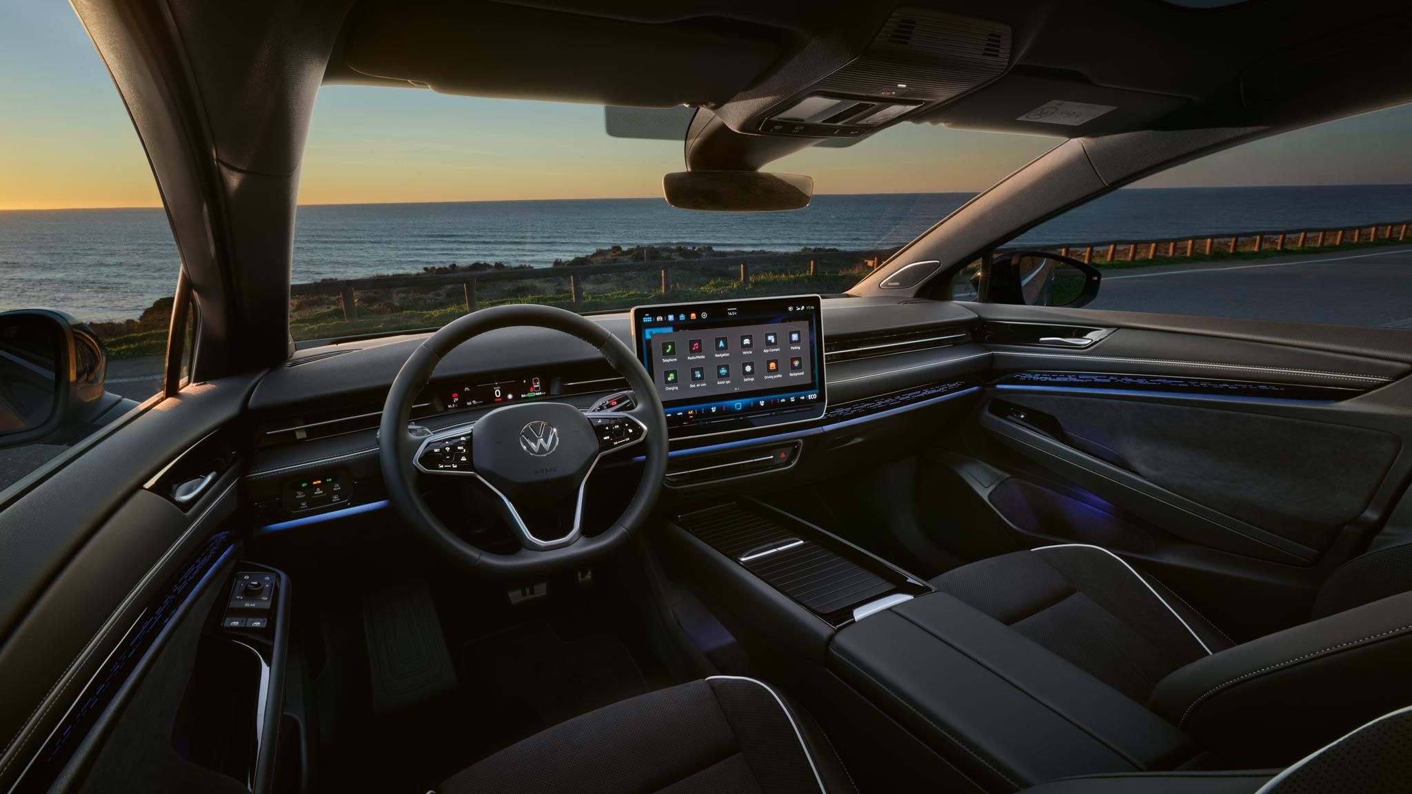 Lenkrad, Digital Cockpit, Ambientebeleuchtung, Sitze und Infotainment des VW ID.7 Tourer