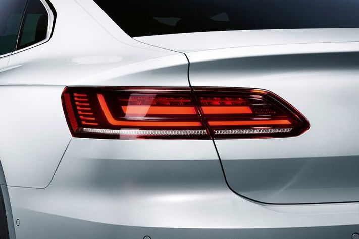 VW Arteon предшественик 2017, задни светлини