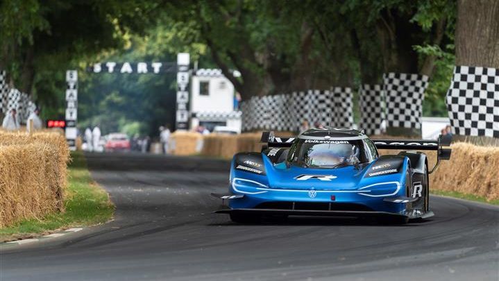 vw volkswagen id.r elektro rennfahrzeug goodwood