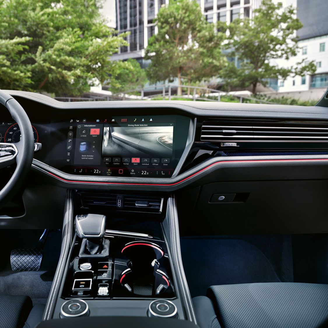 Изглед на арматурното табло на VW Touareg Elegance eHybrid, изборът на профил на шофиране може да се види на екрана.