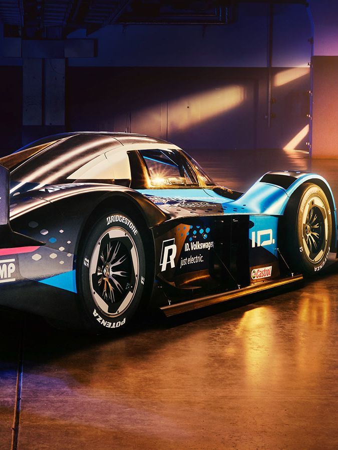 Volkswagen ID.R, кадър в студио