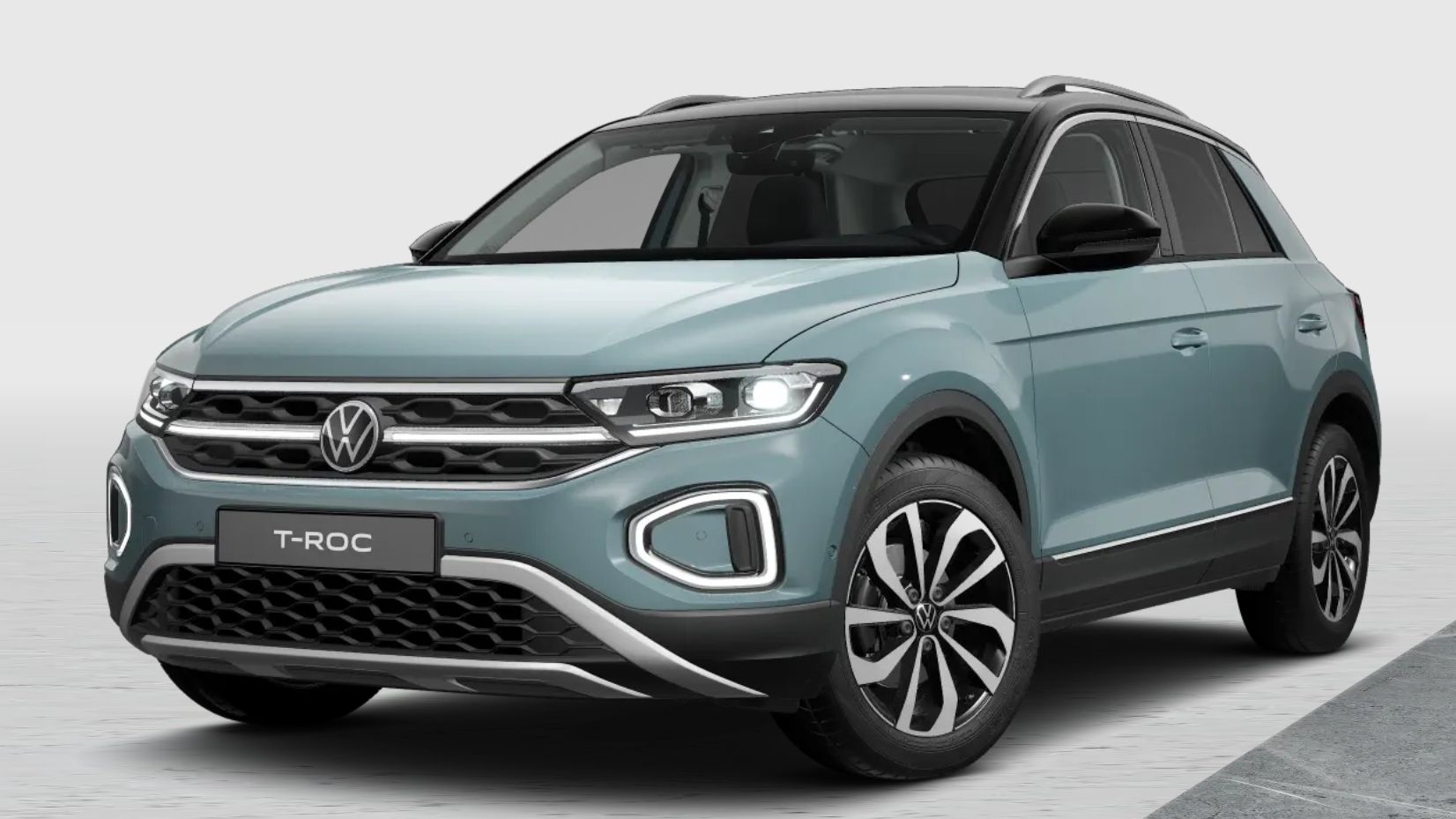 Светлосин Volkswagen T-Roc – стилен компактен SUV с модерен дизайн