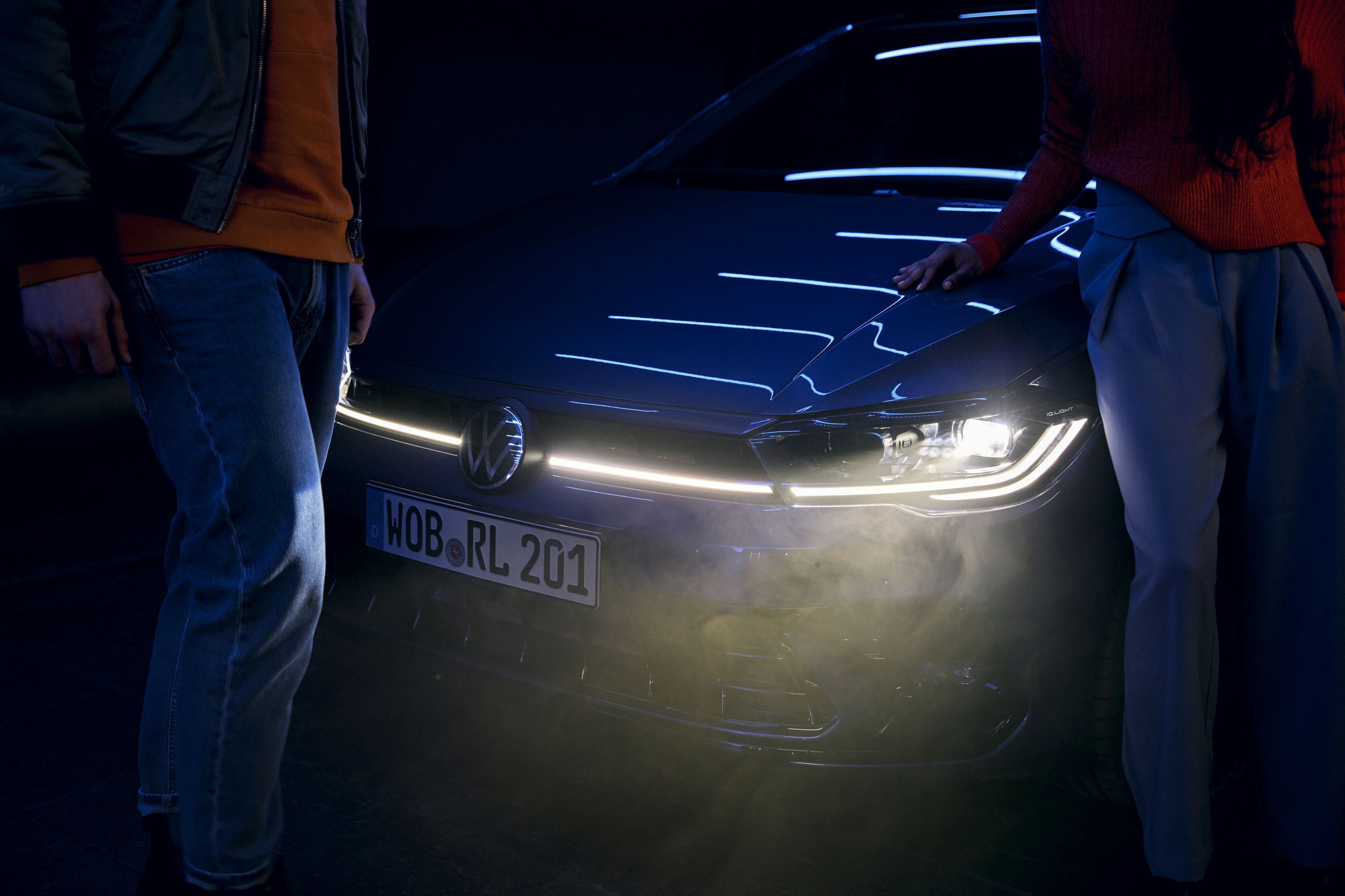 Светлинната графика във VW Polo: с предлагана като опция светлинна лента и IQ.LIGHT - LED-Matrix-светлини