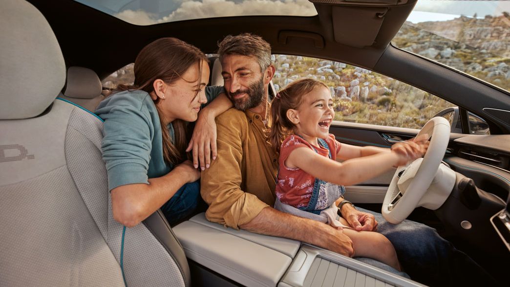 VW ID.7 панорамен покрив