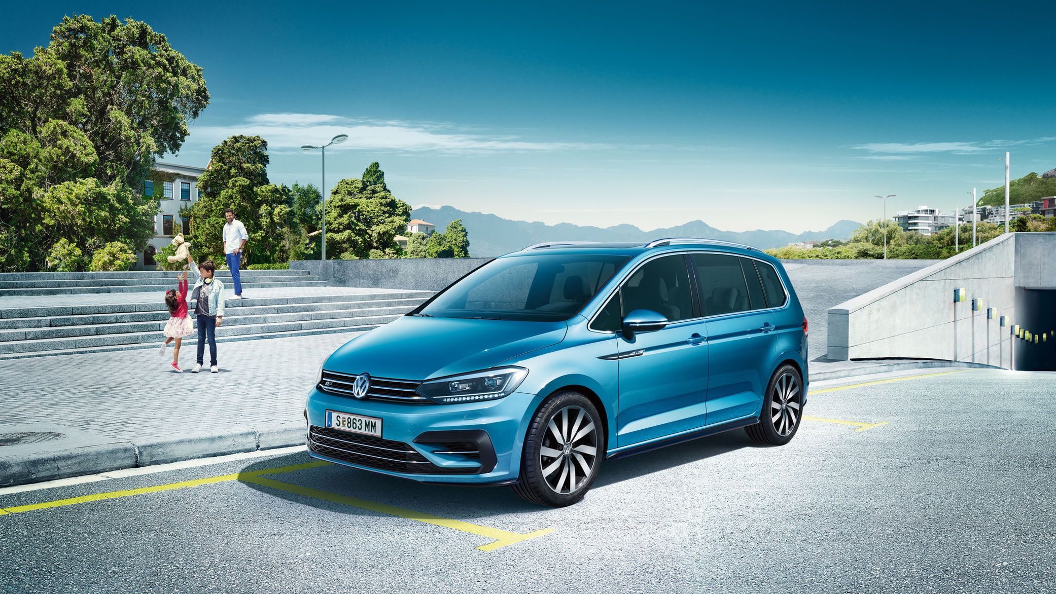 vw volkswagen passat blau familie